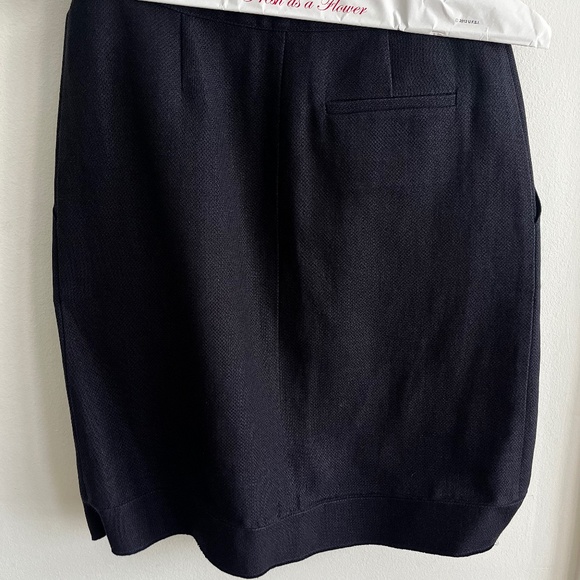 APC Navy Skirt - Picture 2 of 7